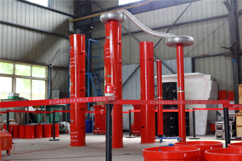 ����г����ѹ����װ��