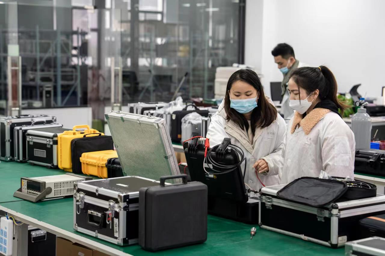 ���ڿͻ����¹��ϼ��װ���ֳ�����